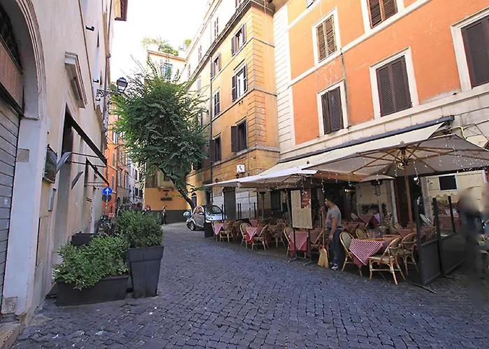 Magenta Fico 2 4* Roma