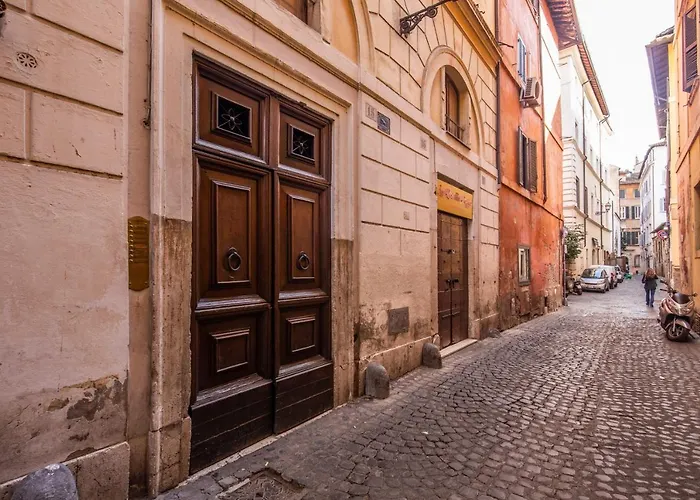 Magenta Fico 2 Konukevi Roma